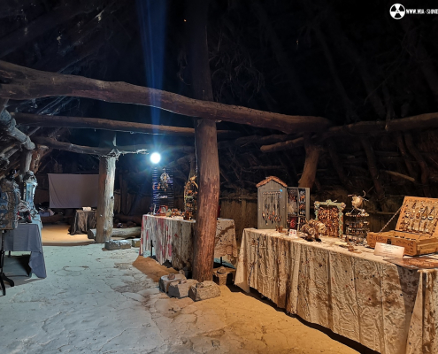 Kleiner Verkaufsstand im archäologischen Freilichtmuseum Oerlinghausen